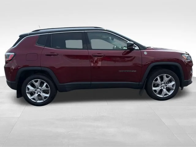 Used 2022 Red Jeep Limited image 8