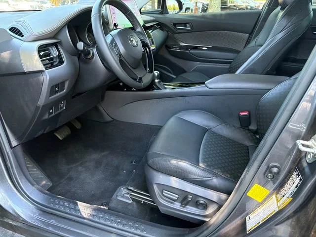 Used 2020 Gray Toyota Limited image 9