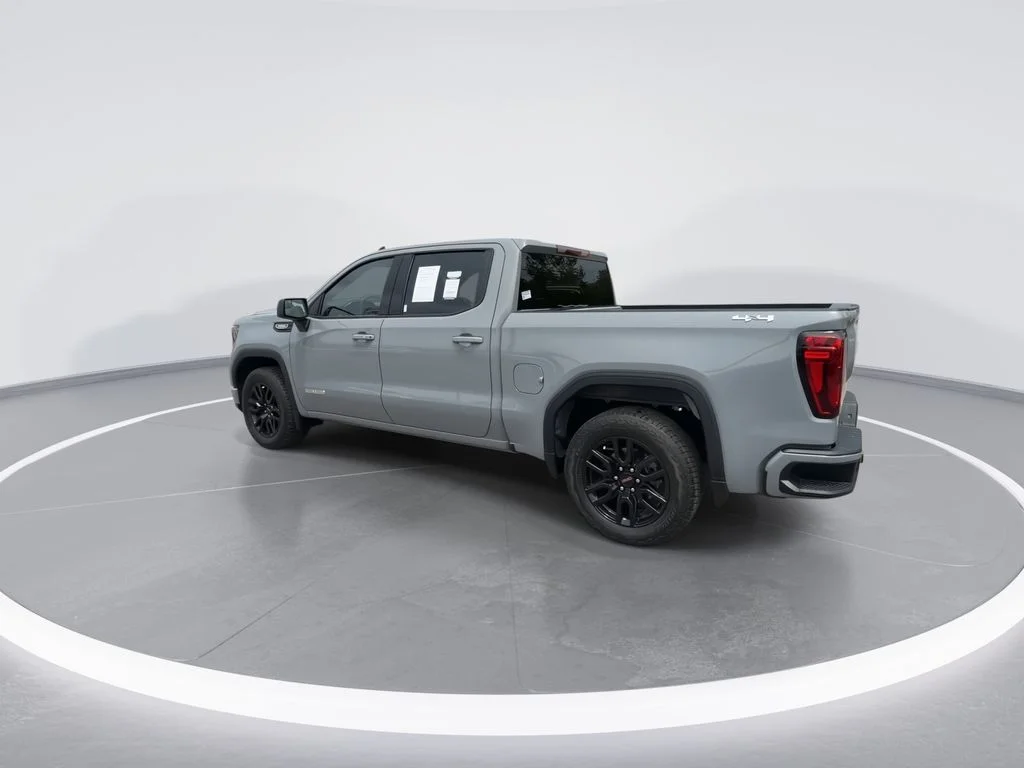 Used 2024 Gray GMC Elevation image 7