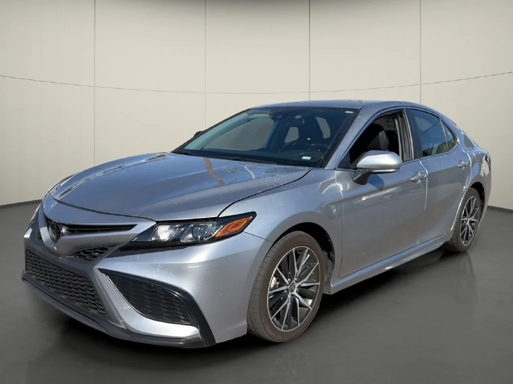 Used 2024 Silver Toyota SE image 3