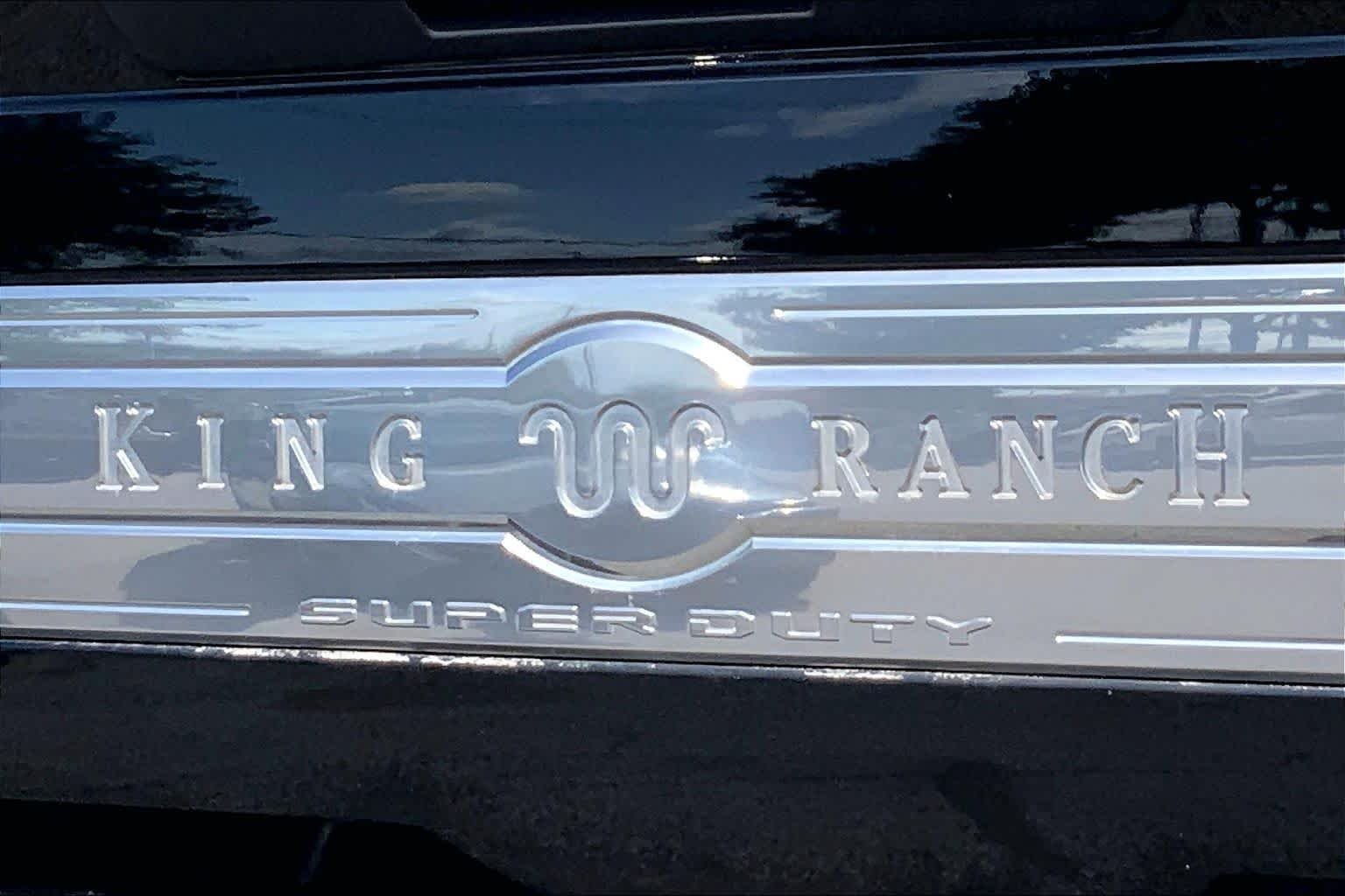 Used 2022 Agate Black/Stone Gray Ford King Ranch image 29