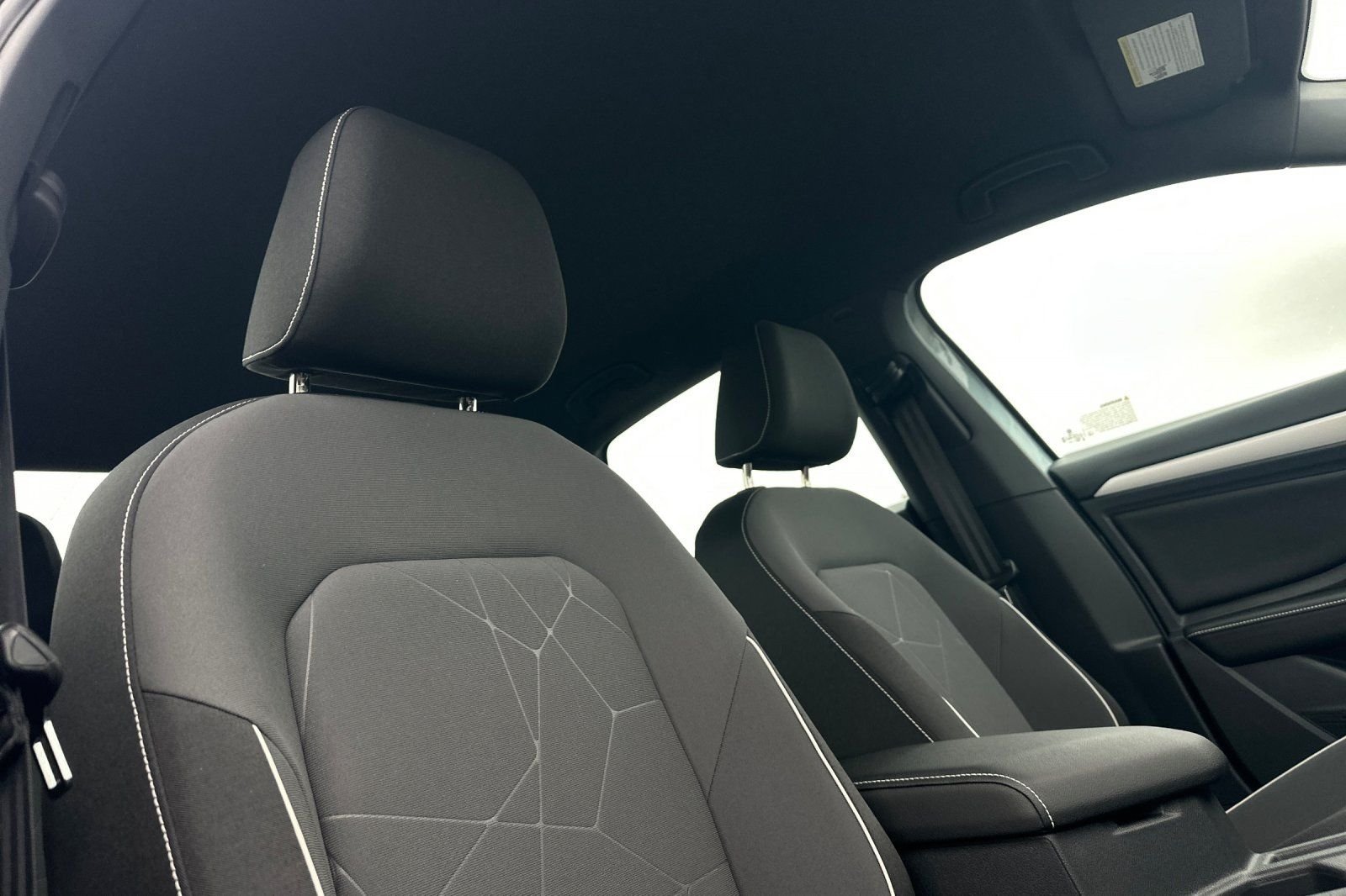 New 2026  Volkswagen 1.5T Sport image 16