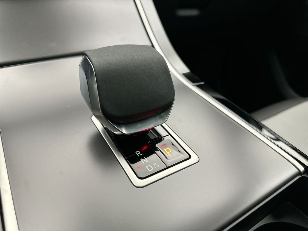 New 2026 Arroios Grey Land Rover S image 20