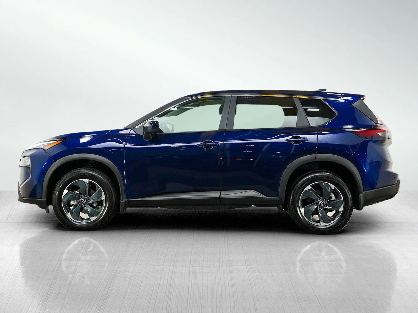 Certified 2025 Nissan Rogue SV with VIN 5N1BT3BB0SC799789 for sale in Minneapolis, Minnesota