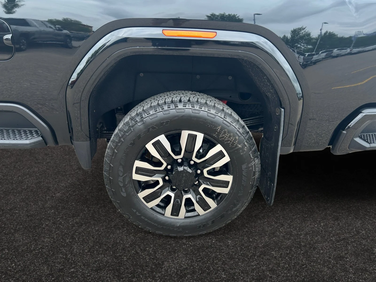 New 2026 Onyx Black GMC Denali Ultimate image 9