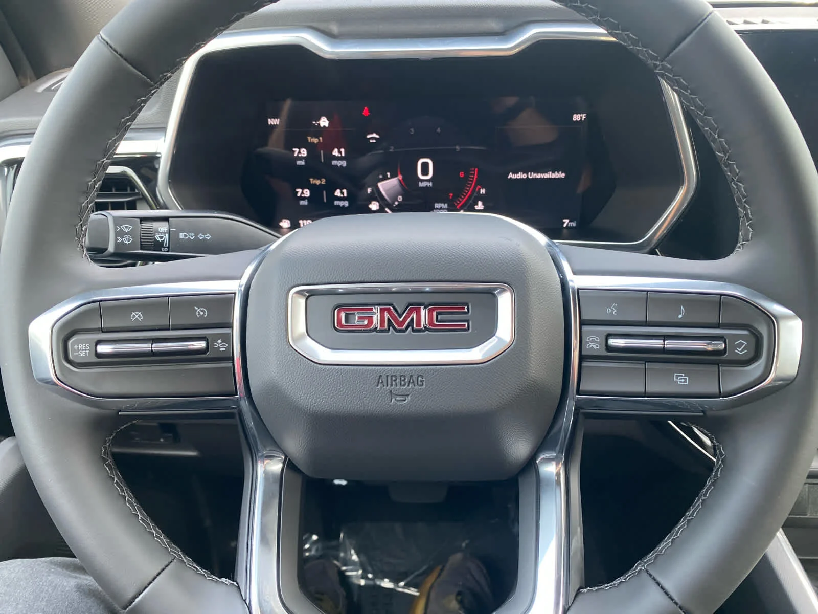New 2026 Onyx Black GMC Elevation image 11