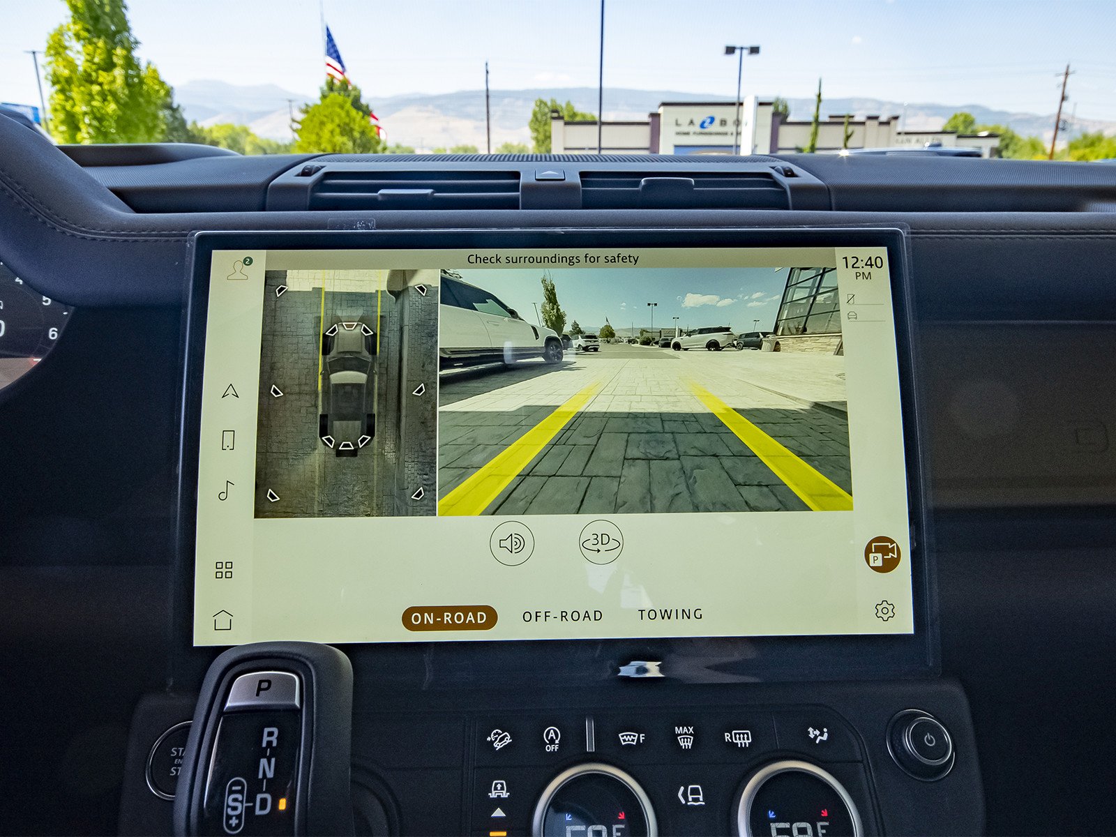 New 2026 Deep Sandglow Yellow Land Rover  image 22