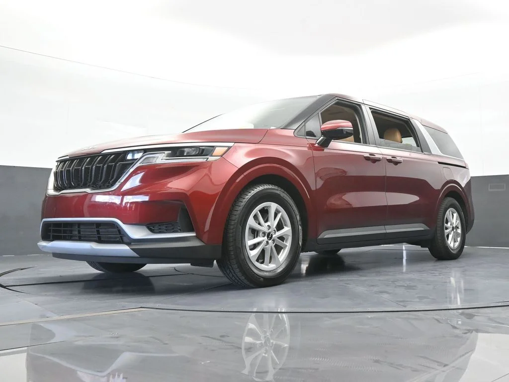 Used 2024 Flare Red Kia LX image 50