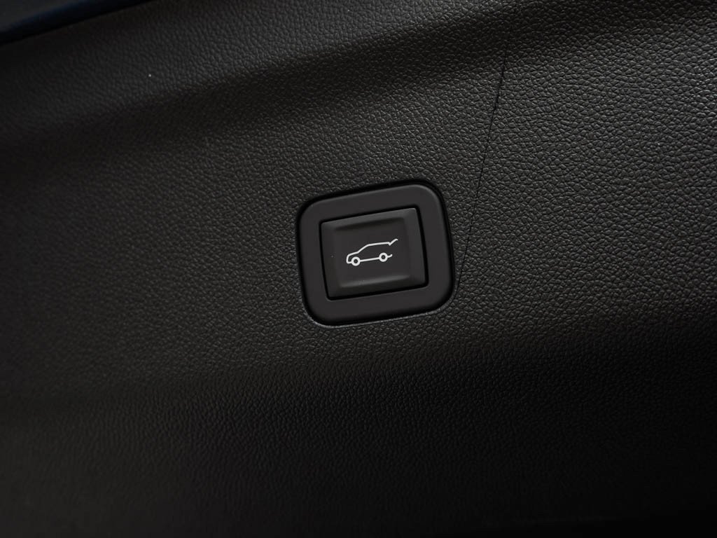 New 2026 Black Chevrolet LT image 9