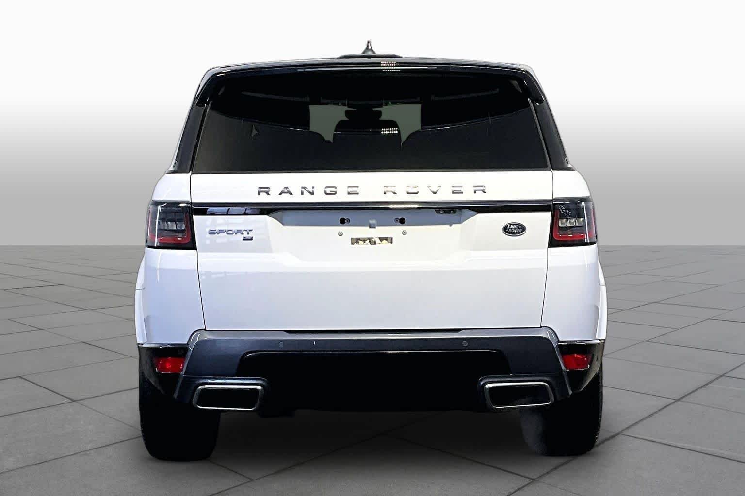 Used 2021 Fuji White Land Rover HSE Silver Edition image 5