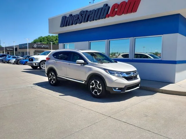 Used 2019  Honda Touring image 2