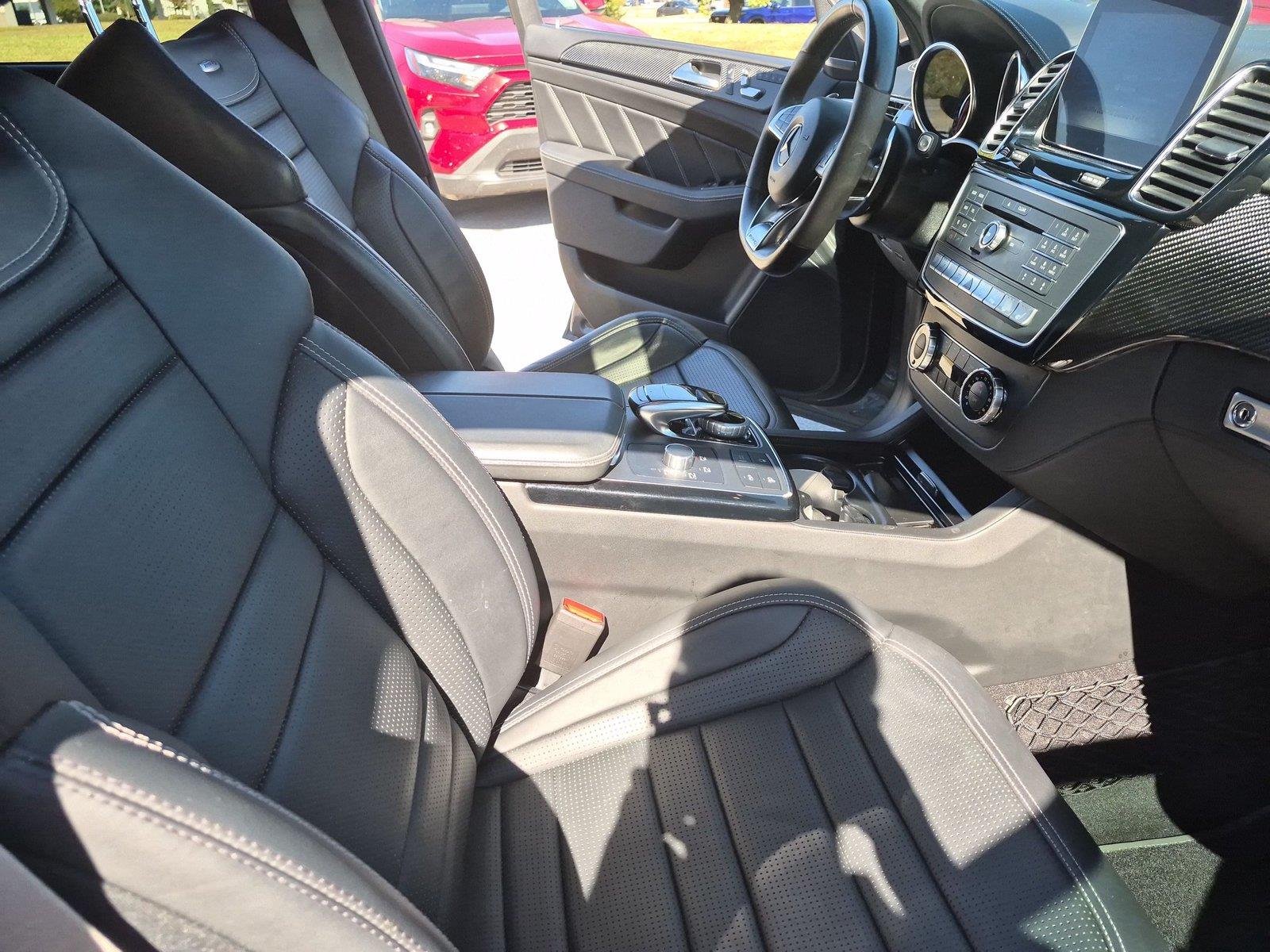 Used 2019 Selenite Grey Metallic Mercedes-Benz AMG® GLE 63 S image 35