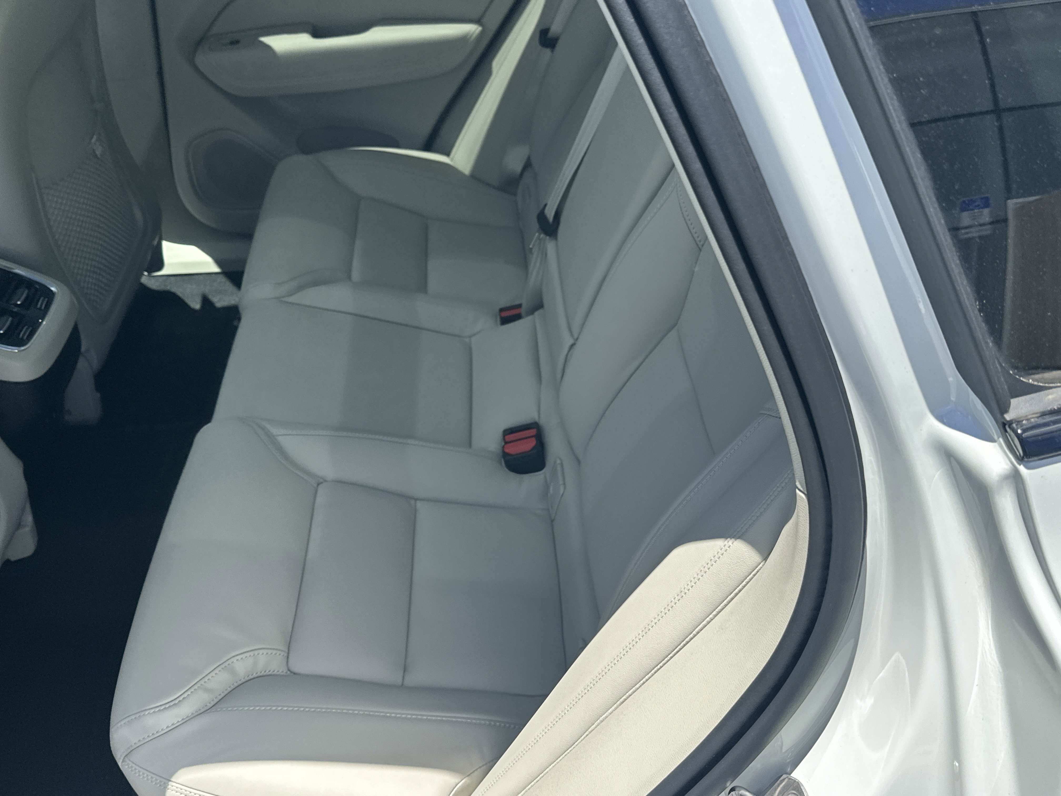 New 2026  Volvo Ultra image 14