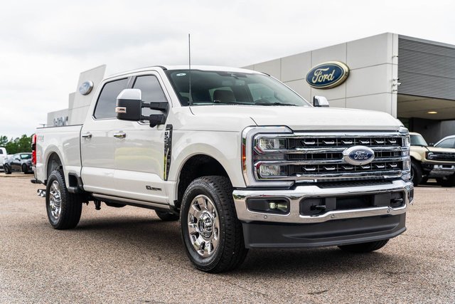 2026 Ford Super Duty F-250® Lariat®