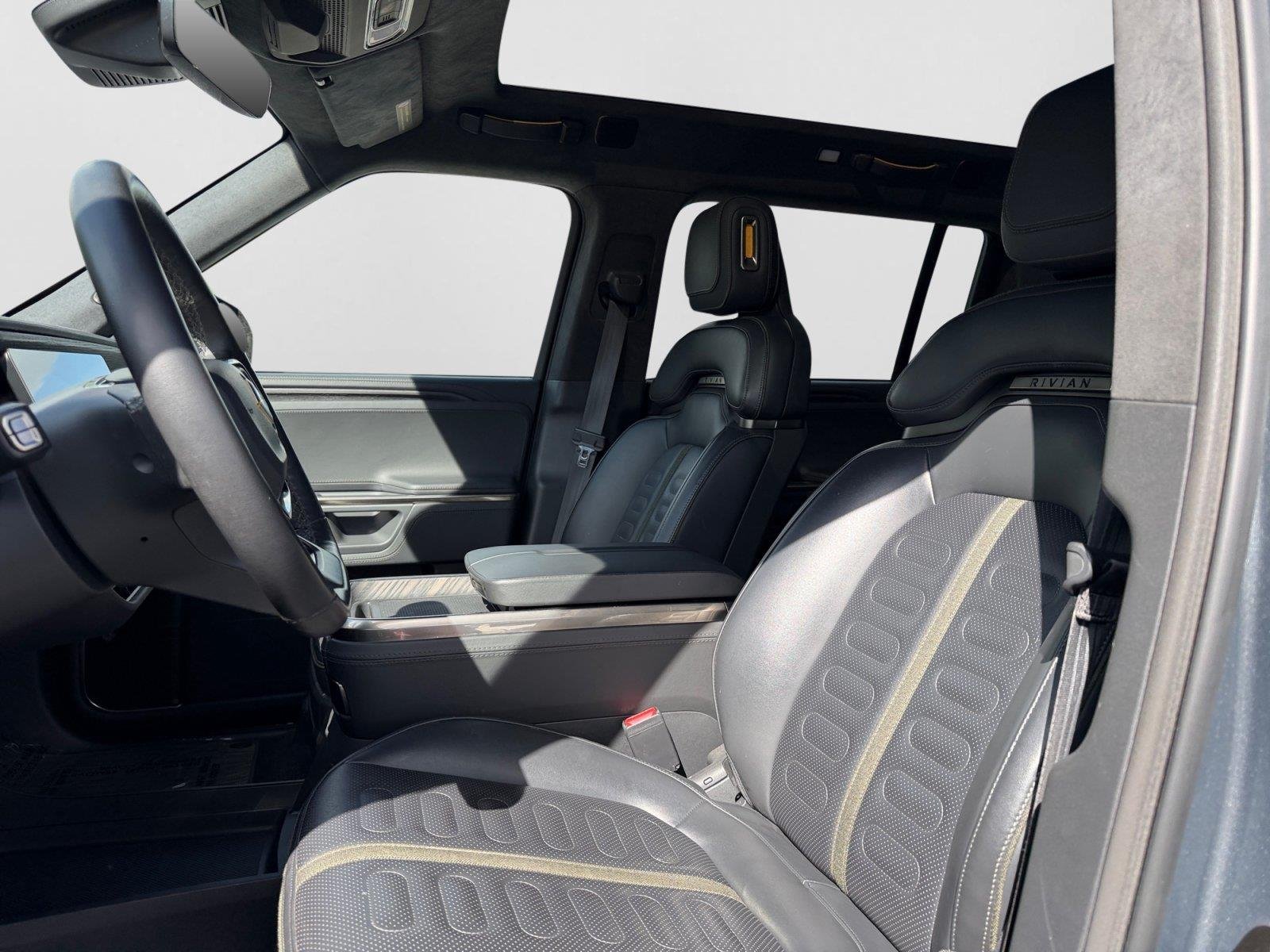 Used 2024 Rivian R1S Adventure with VIN 7PDSGABA1RN044808 for sale in West Bountiful, UT