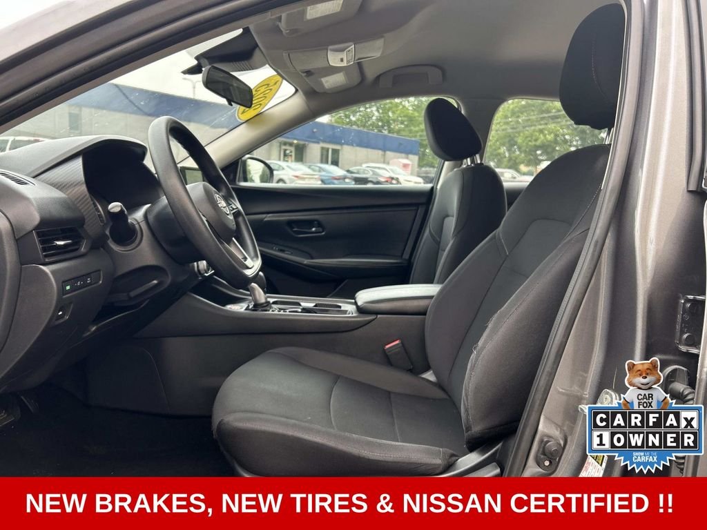Used 2025 Gray Nissan S image 13