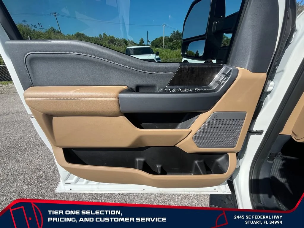 Used 2024 White Ford LARIAT image 24