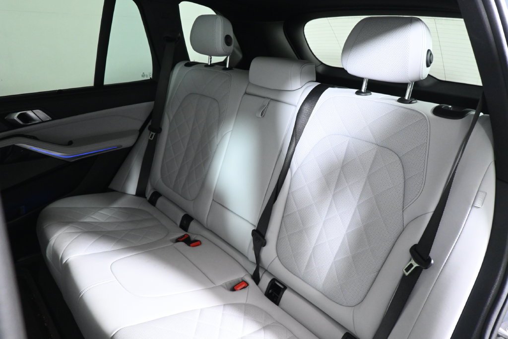 Certified Used 2024 Gray Metallic BMW xDrive40i image 4