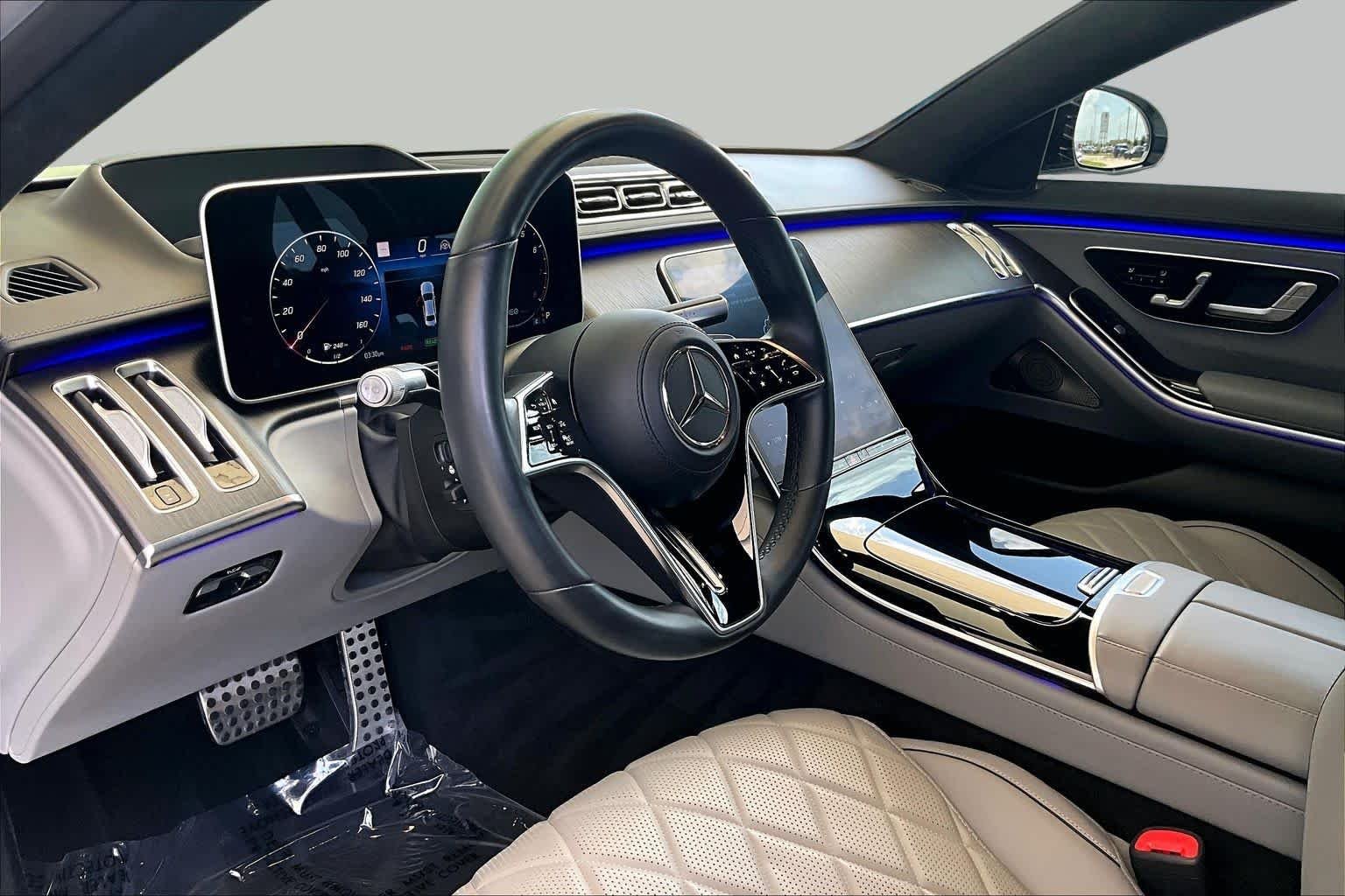 Used 2021 Cirrus Silver Mercedes-Benz S 580 image 16
