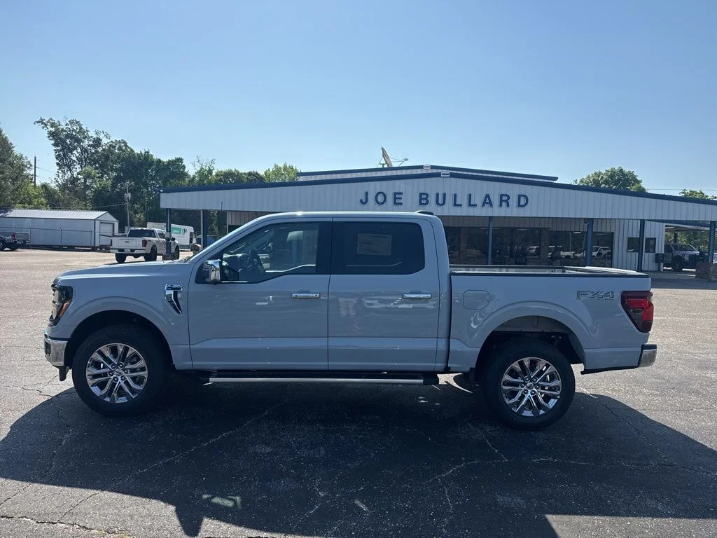 New 2026 Avalanche Ford XLT image 20