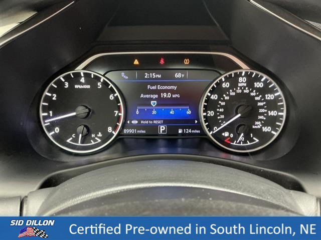 Used 2017 Gun Metallic Nissan Platinum image 11