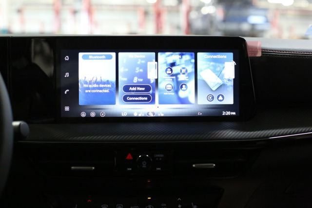 2026 Nissan KICKS SR AWD - Photo 12