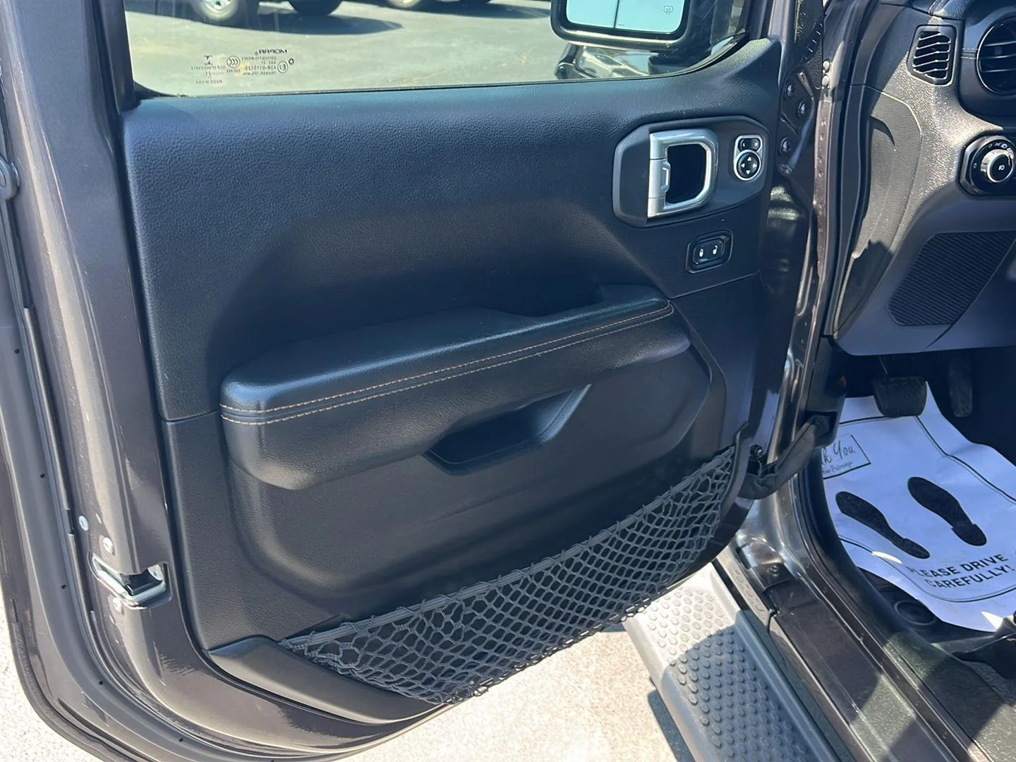 Used 2021 Sting-Gray Clearcoat Jeep Unlimited Sahara High Altitude image 17