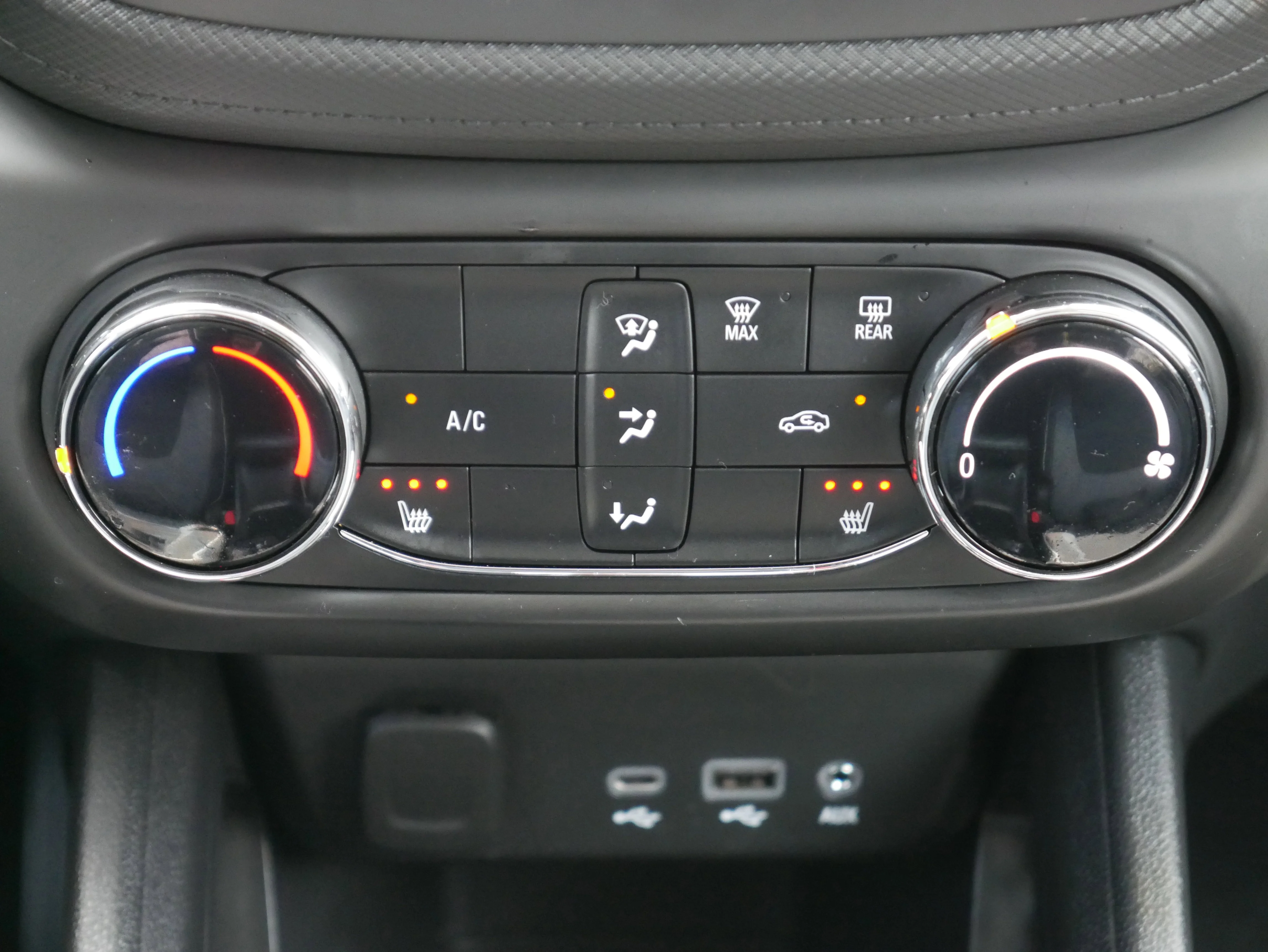 2023 Chevrolet TrailBlazer LT - Photo 18