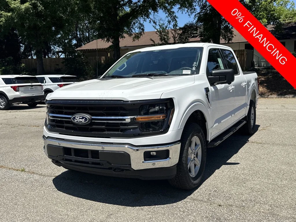 New 2026 White Ford XLT image 3