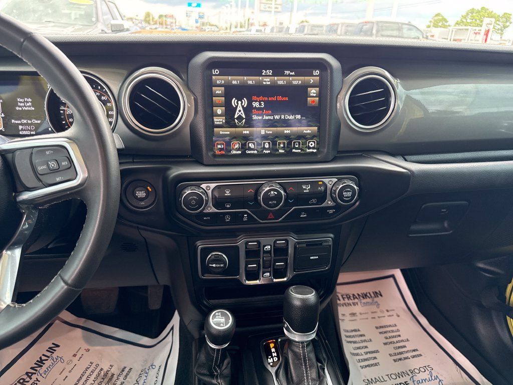Used 2023 Yellow Jeep Overland image 18