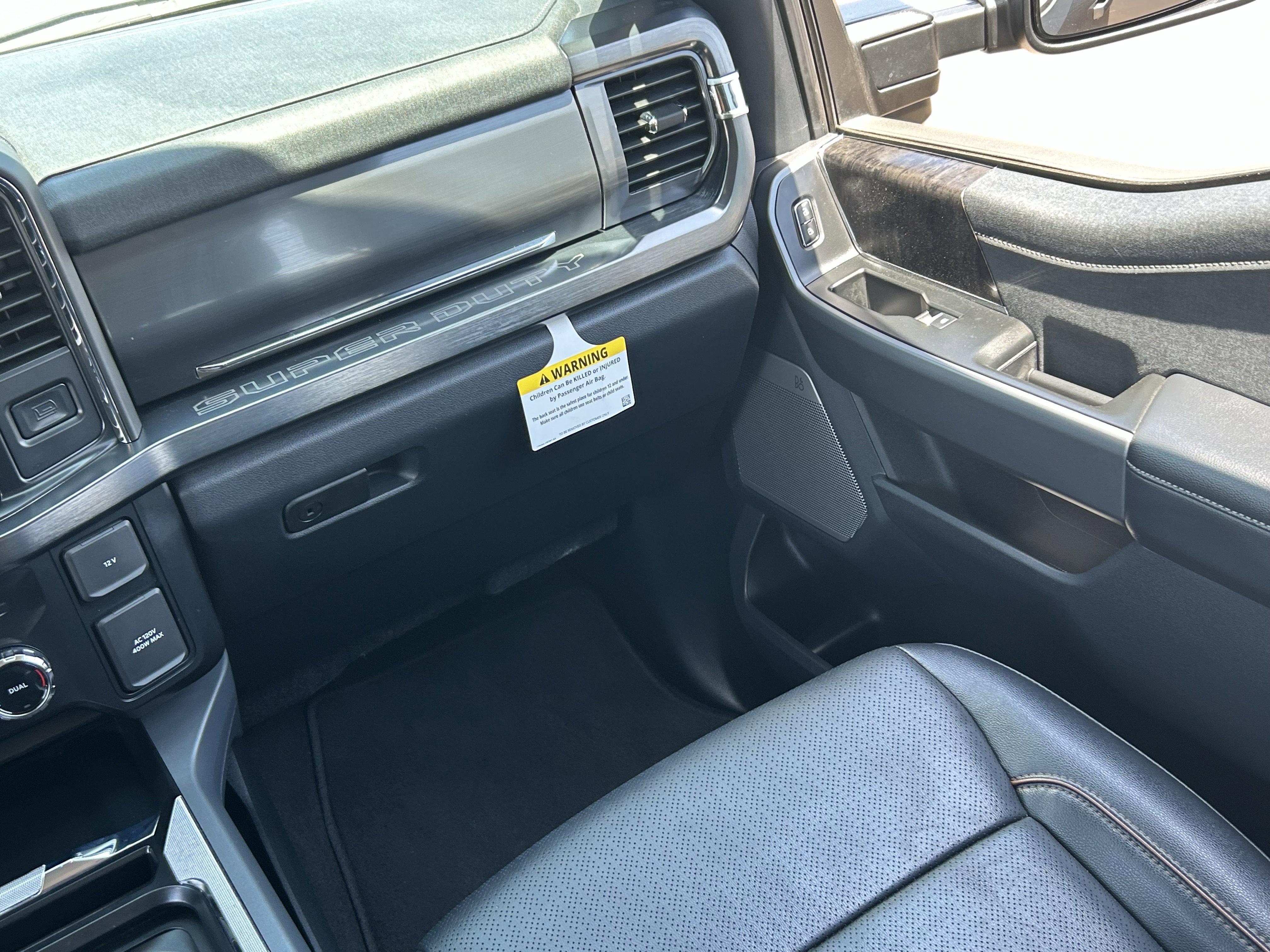 2025 Ford F-250 Super Duty Lariat - Photo 18
