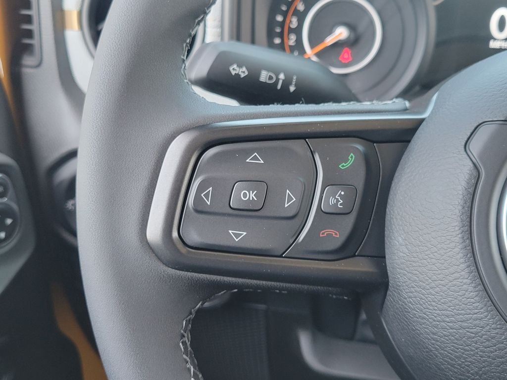 2026 Jeep Wrangler 4-Door photo 5