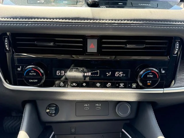 New 2026 White Pearl Nissan Platinum image 29
