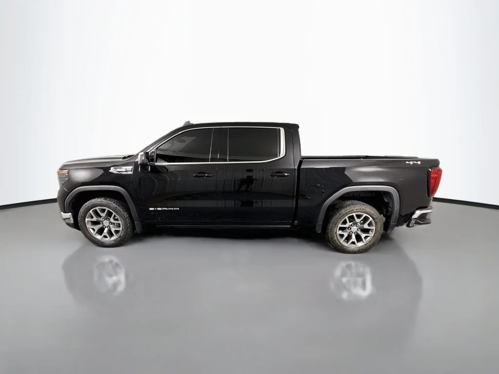 Used 2023 Black GMC SLE image 4