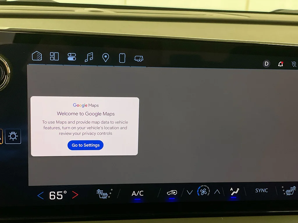Used 2025 Mosaic Black Metallic Chevrolet LT image 14