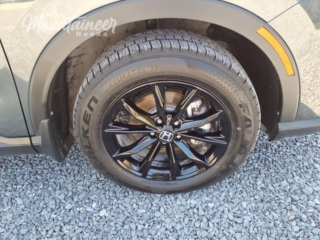 Used 2025 Meteorite Gray Metallic Honda Sport-L image 13