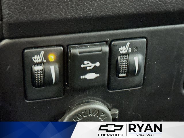 Used 2019 Black Toyota SE image 21