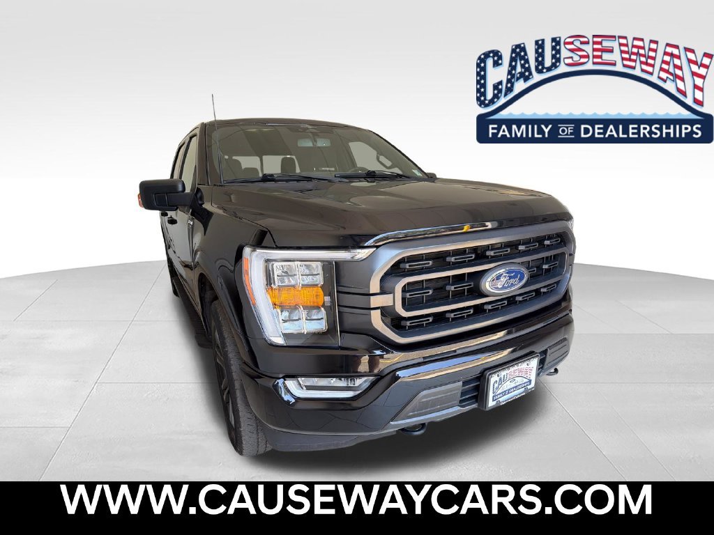 Used 2023 Black Metallic Ford XLT image 1