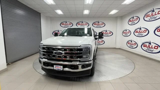 New 2026 Star White Metallic Tri-Coat Ford Lariat image 11