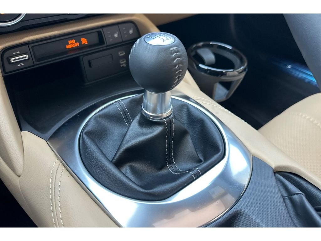 New 2026 Deep Crystal Blue Mica Mazda Grand Touring image 17