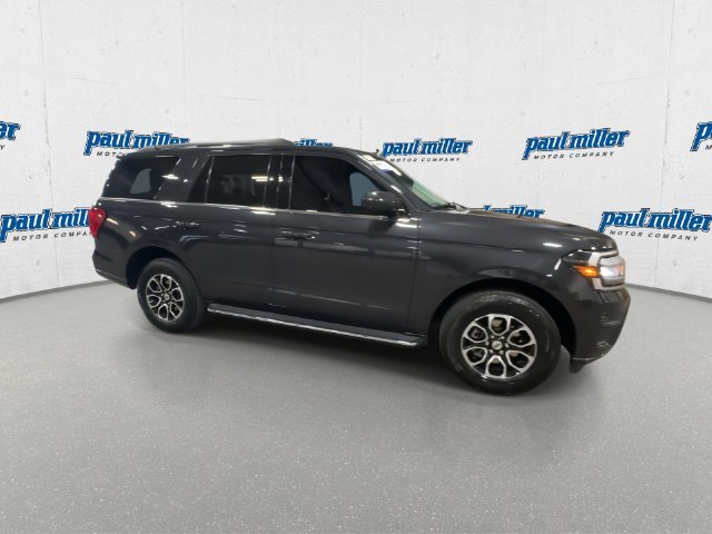 Used 2022 Dark Matter Metallic Ford XLT image 13