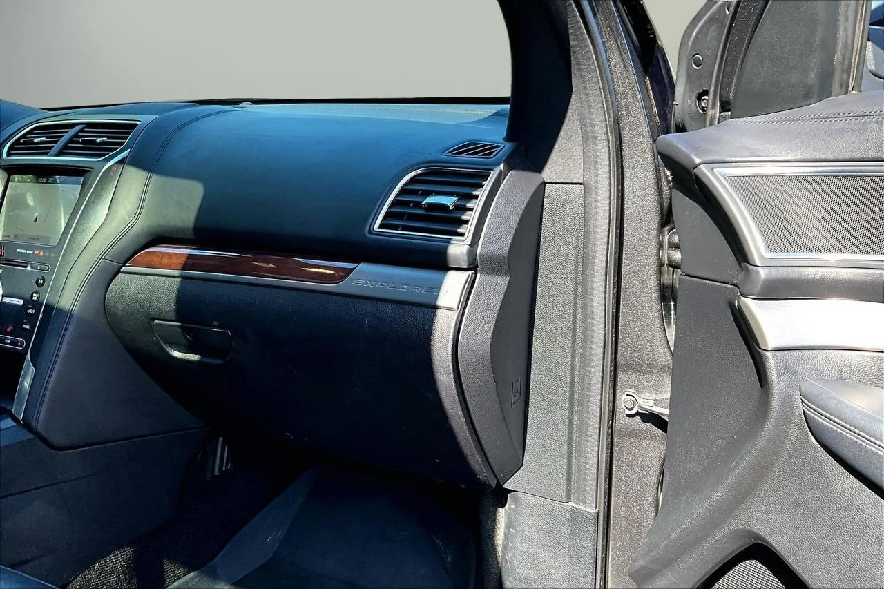 Certified Used 2018 Gray Ford Platinum image 21
