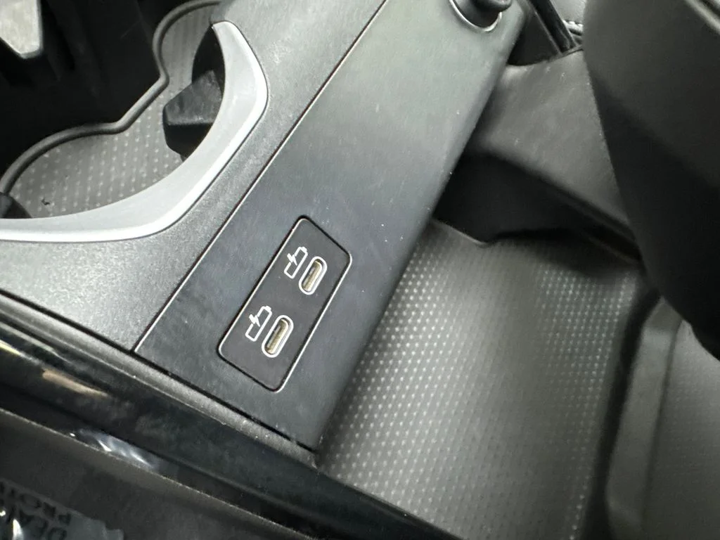 Used 2026 Black BMW xDrive28i image 66