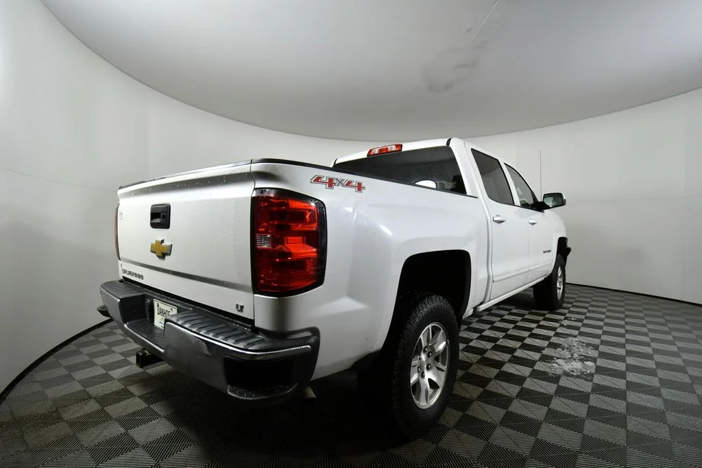 2017 Chevrolet Silverado 1500 LT - Photo 11