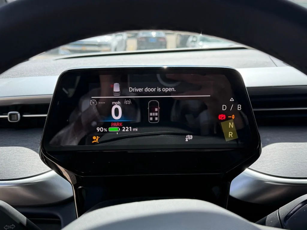 2025 Volkswagen ID. Buzz Pro S - Photo 17