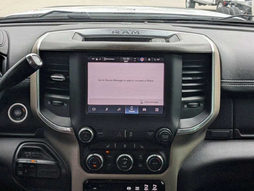 Used 2022 White Ram Laramie image 18