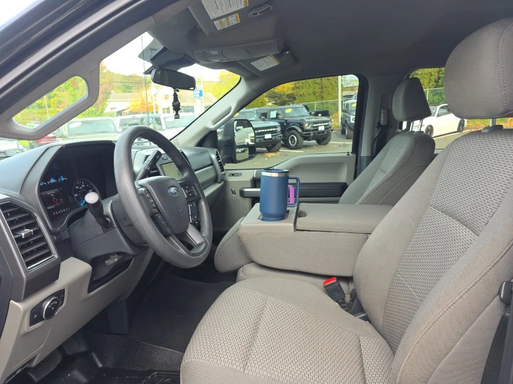Used 2022 Black Metallic Ford XLT image 12