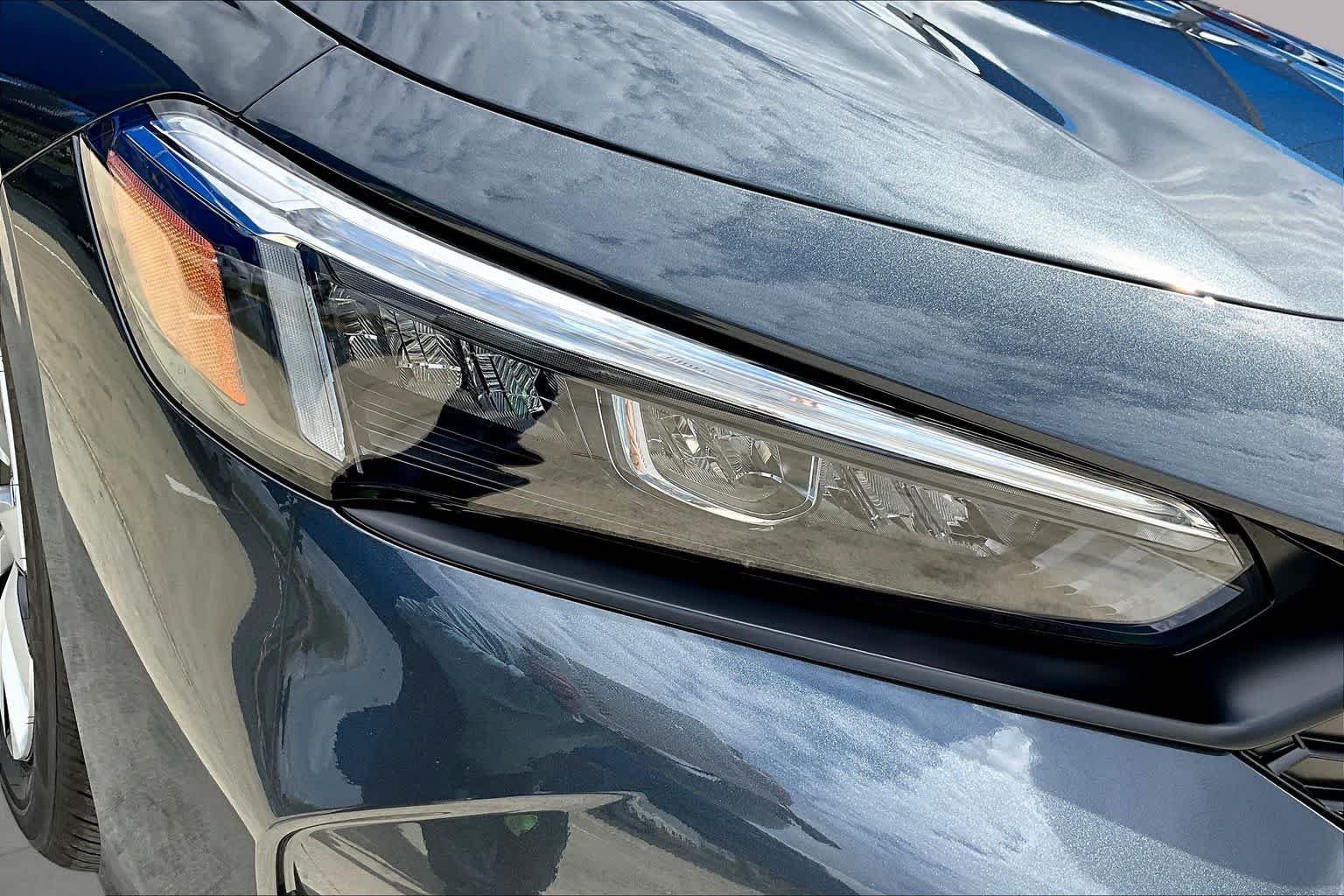 New 2026 Meteorite Gray Metallic Honda LX image 13