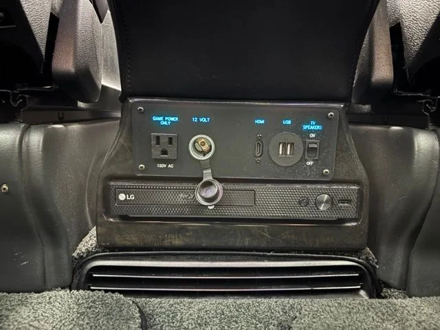 Used 2019 Black Mercedes-Benz Metris by Explorer image 47