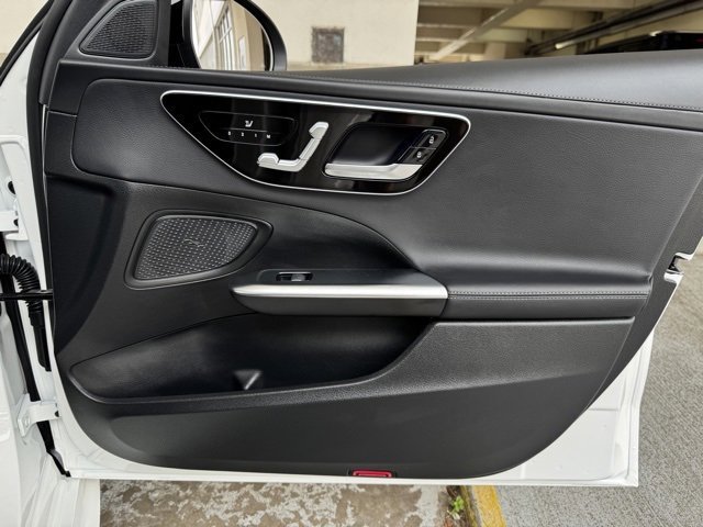 New 2025 Polar White Mercedes-Benz C 300 image 37